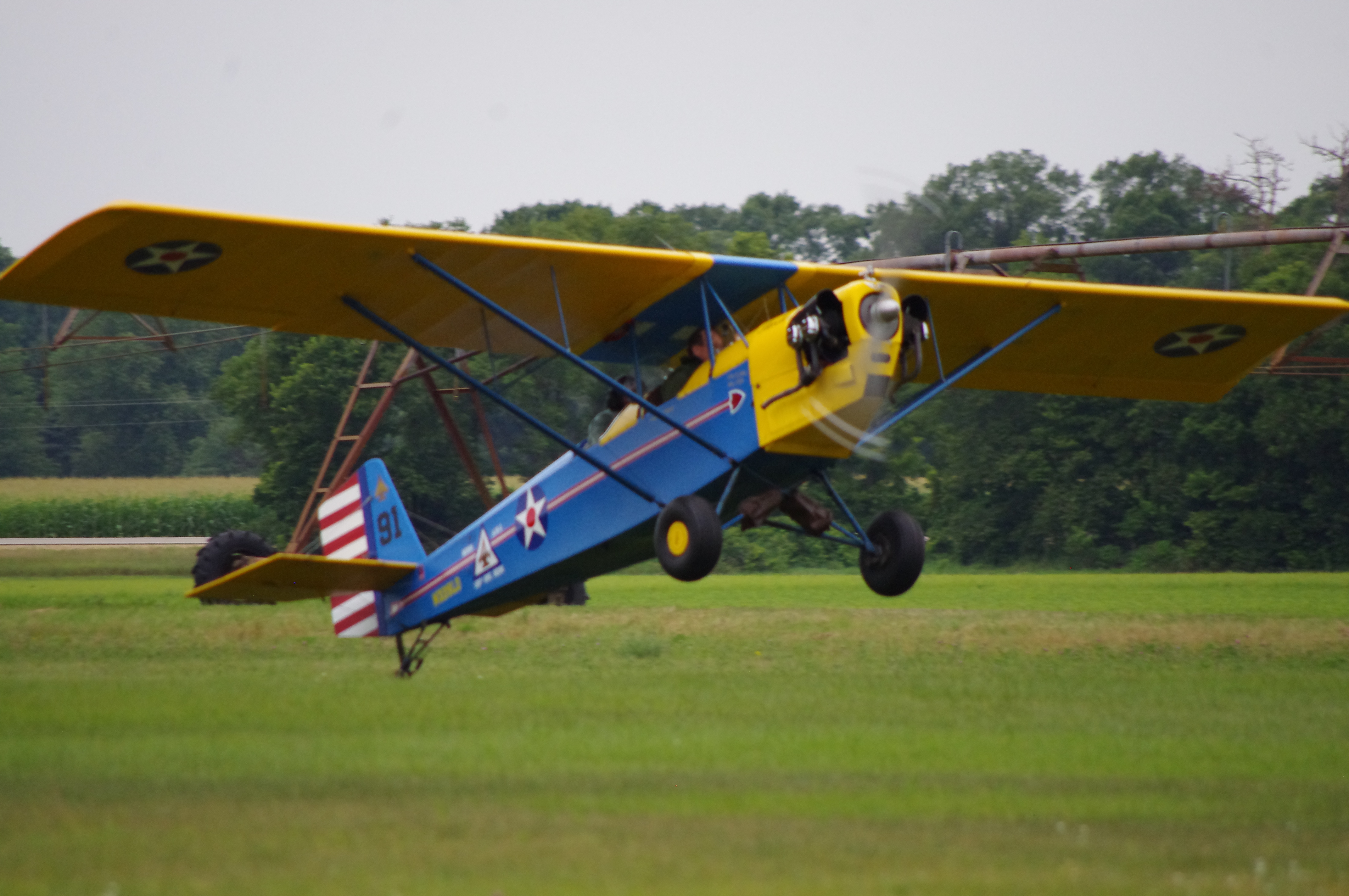 1.  A Pietenpol roars into the sky.JPG